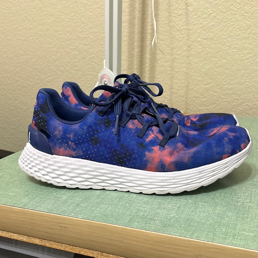 NOBULL WOMEN'S TIE-DYE RIPSTOP RUNNER, Size 9, Excellent condition